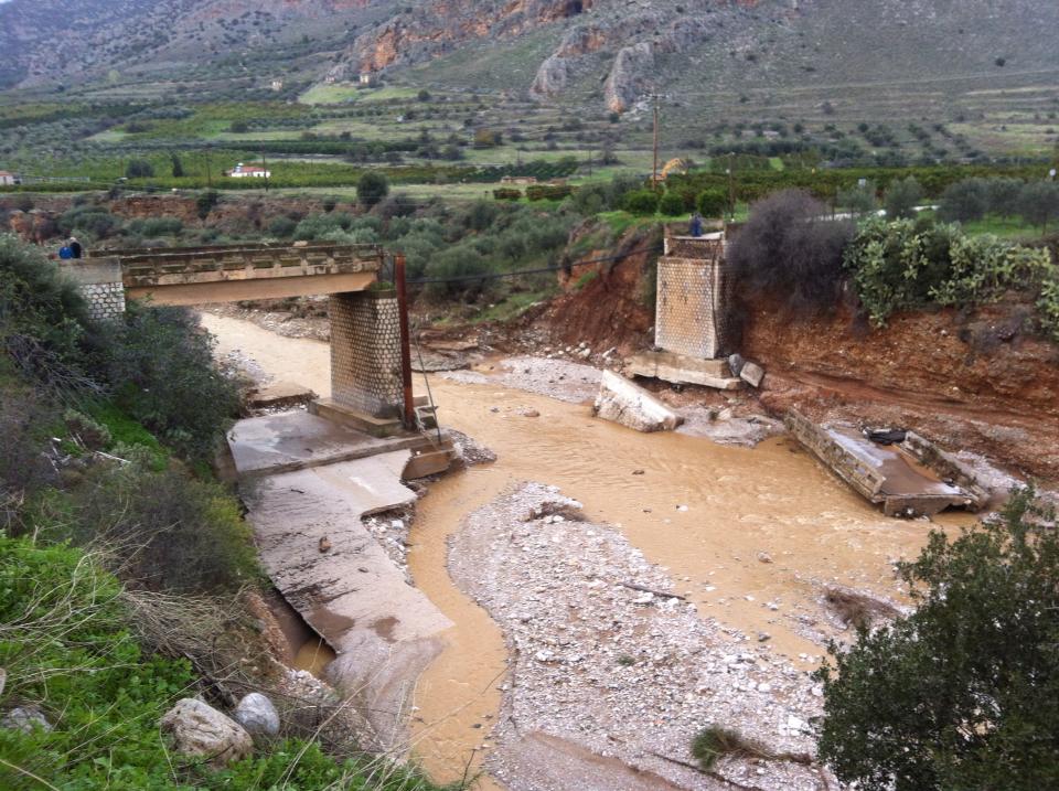 Περιοχὴ Ἄκοβα, γέφυρα Ξηριᾶ, Ἄργος.
