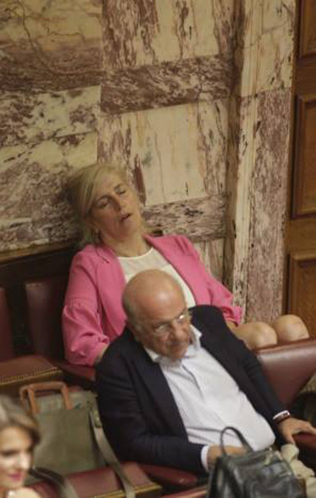 Βουλευτικὴ ἐξέλιξις ἀριστερᾶς κυρίας2