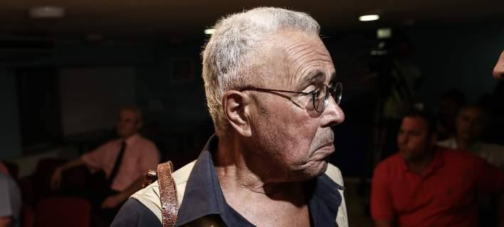 Κωστάκη, προδότης εἶσαι κι ἐσύ...