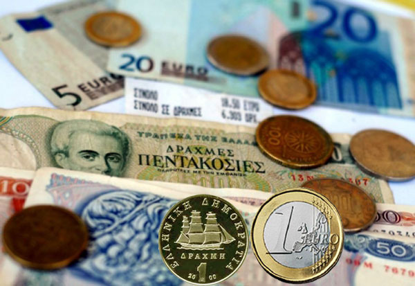 Δὲν μᾶς φταίει τὸ νόμισμα...