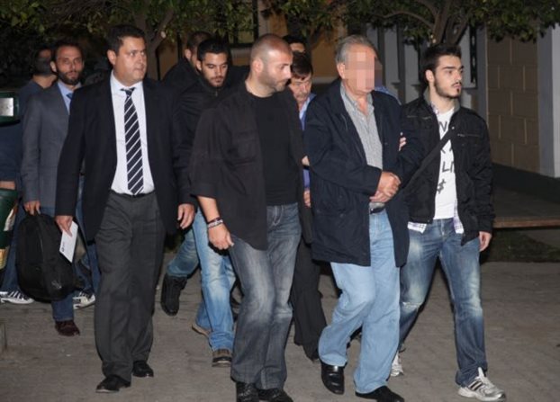 Ἀναλόγως τοῦ ὕψους τῆς κλοπῆς, διώκεσαι ἤ ...προστατεύεσαι!