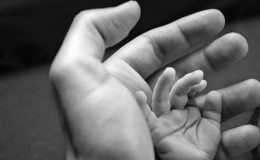 Ἡ ζωὴ γιὰ νὰ σοῦ χαρισθῇ, πρέπει νὰ τῆς …χαρισθῇς!!!