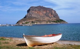 Ἡ ἀπαραίτητος μοναξιά…