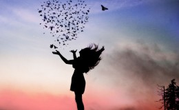 Ἡ ζωὴ μᾶς κλείνει τὸ …μάτι!!!