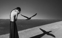 Γιατί κλαῖς;